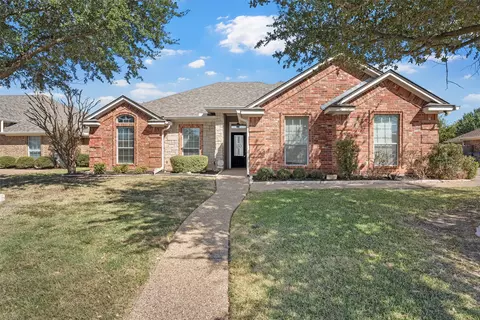 10601 T Bury Ln, Waco, TX 76708