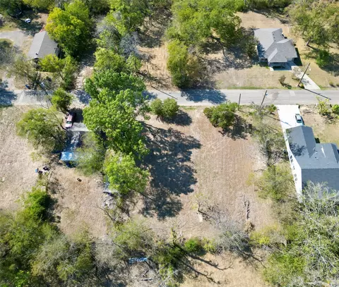 1814 Division St, Commerce, TX 75428 photo 9