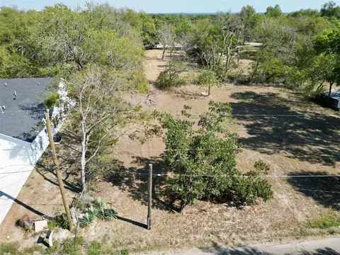 1814 Division St, Commerce, TX 75428 photo 10