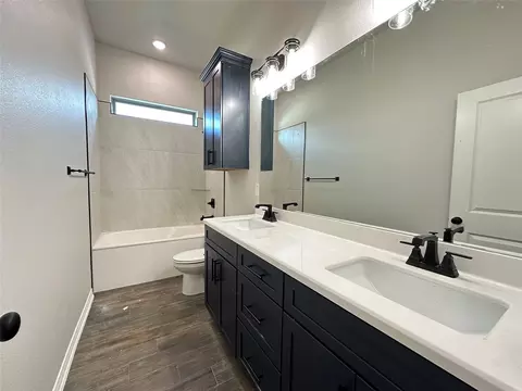 Bath - 202 Lasso Loop, Lorena, TX 76655 photo 3 of 3