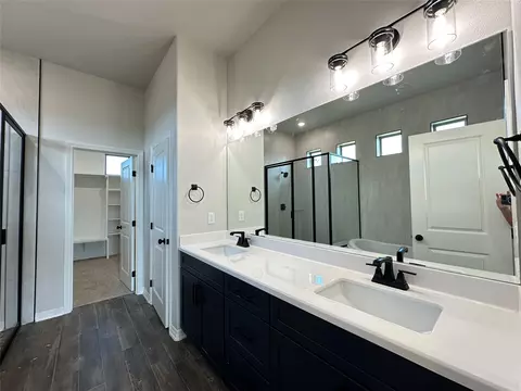 Bath - 202 Lasso Loop, Lorena, TX 76655 photo 1 of 3