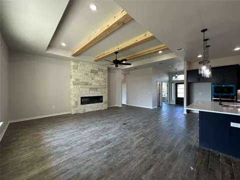 Living - 202 Lasso Loop, Lorena, TX 76655 photo 4 of 5