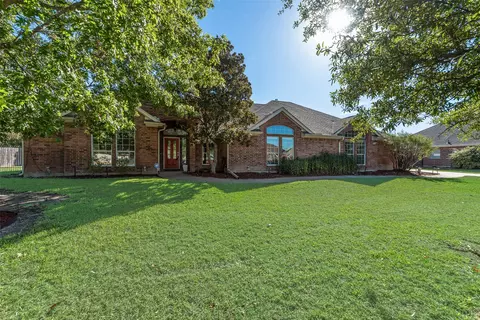 1233 Fox Hunt Trl, Willow Park, TX 76087