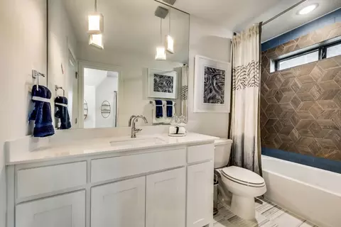 Bath - 2820 Firefly Pl, Prosper, TX 75078 photo 6 of 6