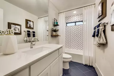 Bath - 2820 Firefly Pl, Prosper, TX 75078 photo 5 of 6