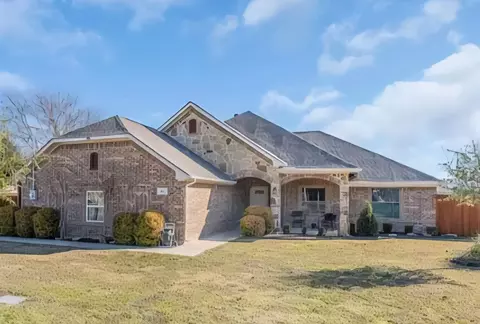 563 Lakeside Dr, Rockwall, TX 75032