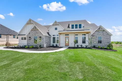 12113 Bella Vino Dr, Fort Worth, TX 76126