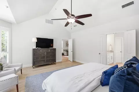 Bedroom - 1030 Sheldon Rd, Argyle, TX 76226 photo 2 of 5