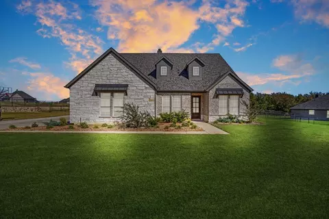 514 Majors Rd, Van Alstyne, TX 75495