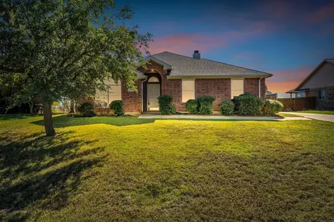 223 King George Rd, Ponder, TX 76259