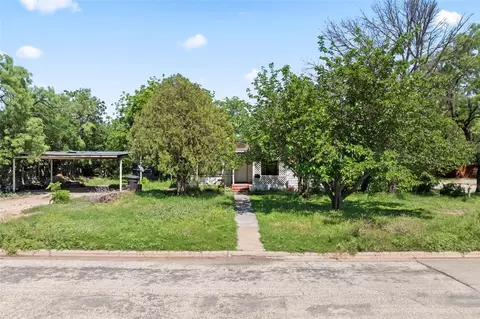 901 Clinton St, Abilene, TX 79603 photo 2