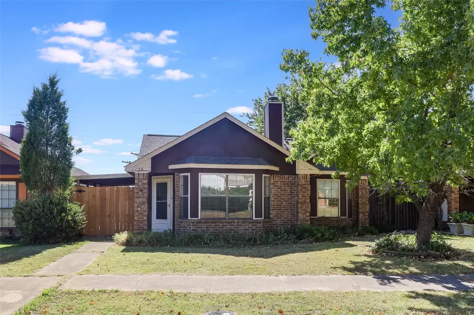 Exterior - 1728 Hackamore St, Mesquite, TX 75149 photo 1 of 6