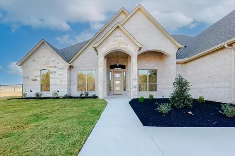 1115 Paradise Pkwy, Poolville, TX 76487