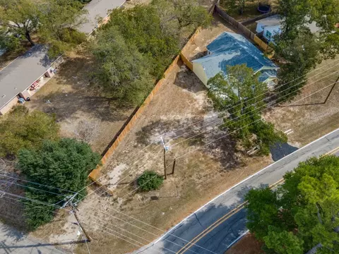 View/Area - 530 Maple St, Commerce, TX 75428 photo 3 of 5