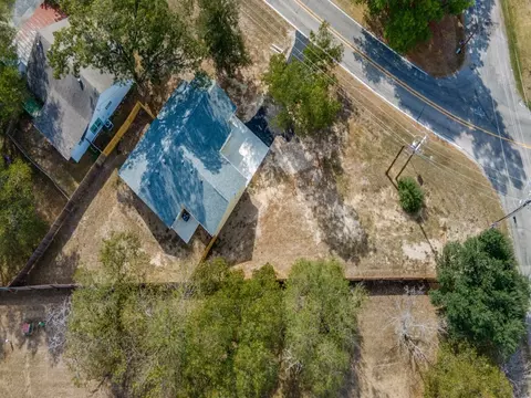 View/Area - 530 Maple St, Commerce, TX 75428 photo 2 of 5