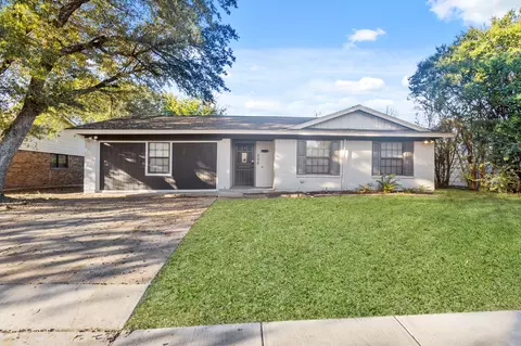 505 Southlake Dr, Forney, TX 75126