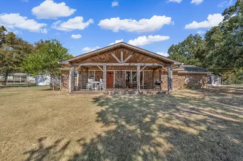 1745 Meixner Rd, Waco, TX 76705