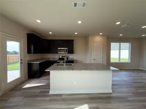 Kitchen - 11524 Celestial Ct, Lorena, TX 76655 photo 1 of 1