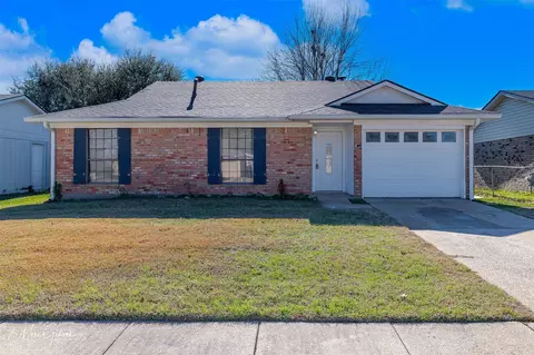 2208 Kirby Smith Dr, Bossier City, LA 71112