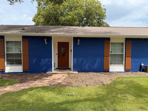 3221 Dothan Ln, Dallas, TX 75229