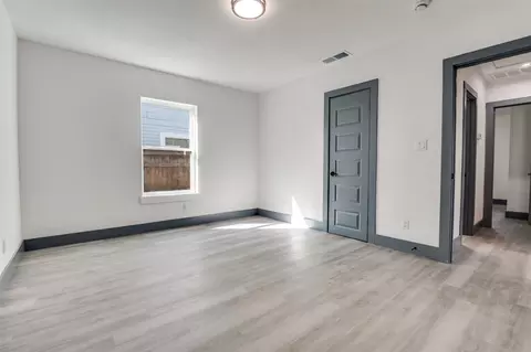 Bedroom - 712 E 3rd St, Irving, TX 75060 photo 4 of 6