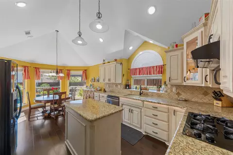 Kitchen - 508 Santa Barbara Dr, Keller, TX 76248 photo 1 of 4
