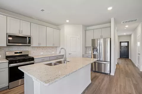 2125 Dunbar Dr, Sherman, TX 75092