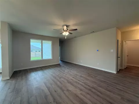 Living - 11408 Celestial Ct, Lorena, TX 76655 photo 2 of 4