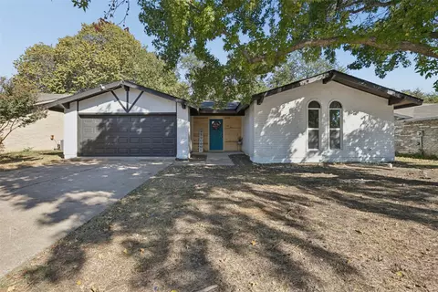 801 E Timberview Ln, Arlington, TX 76014