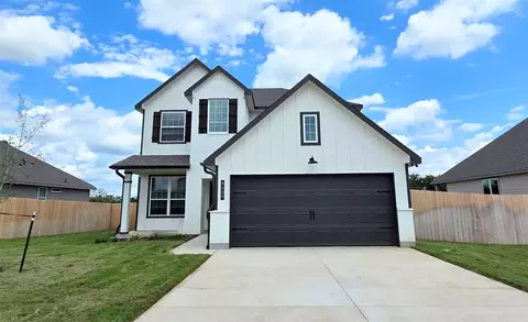 Exterior - 8009 Townsend Dr, Waco, TX 76708 photo 2 of 3