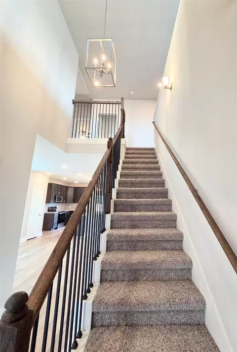 Entry Way - 8009 Townsend Dr, Waco, TX 76708 photo 3 of 5