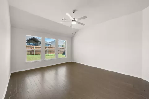 Living - 10345 Tapioca St, Fort Worth, TX 76036 photo 2 of 2