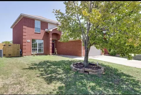 2400 Rushing Spgs, Fort Worth, TX 76118