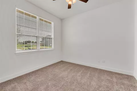 8012 Candy Ln, Waco, TX 76708 photo 4