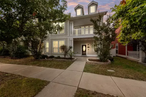 1108 Hayden Ln, Savannah, TX 76227
