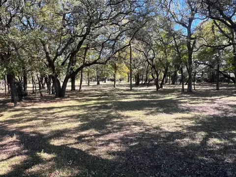 149 Bryon Dr, Weatherford, TX 76085