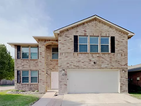 1924 Ramada Trl, Justin, TX 76247