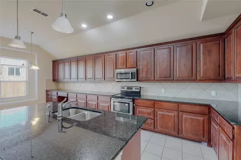 117 Bugle Call Rd, Forney, TX 75126