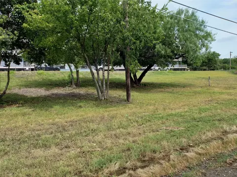 2900 Jacksboro Hwy, Fort Worth, TX 76114