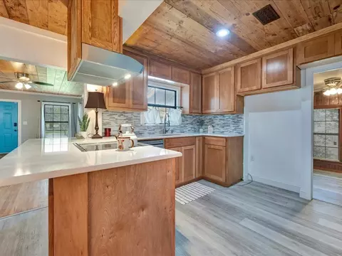 1402 Murphy Ave, Lufkin, TX 75904