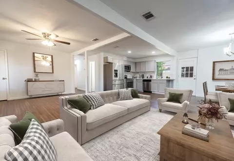 2722 Rutgers Dr, Irving, TX 75062