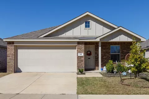 1112 Lady Bird St, Ennis, TX 75119