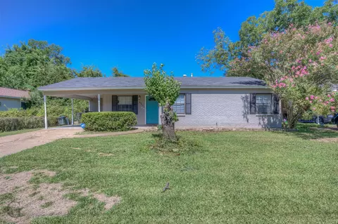 3217 Thunderbird Ln, Bossier City, LA 71112