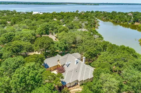 1110 Oak View Ct, Oak Point, TX 75068