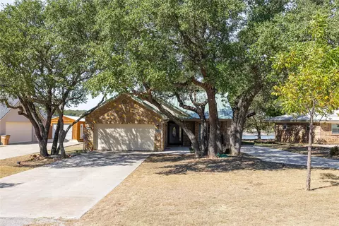 7307 Feather Bay Blvd, Brownwood, TX 76801