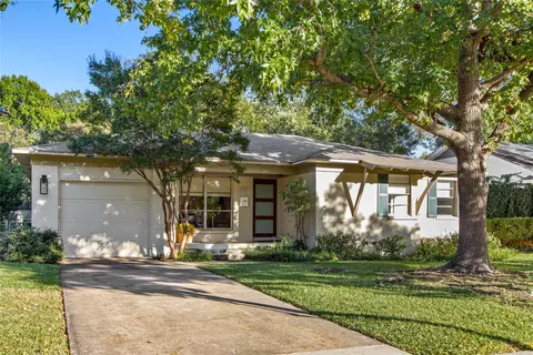 207 Dover Dr, Richardson, TX 75080