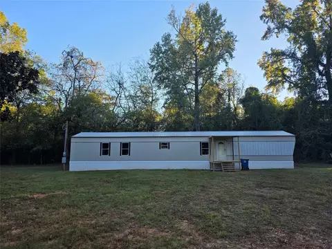 1220 N Carson St, Vivian, LA 71082