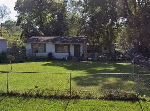 2611 Vivian St, Shreveport, LA 71108