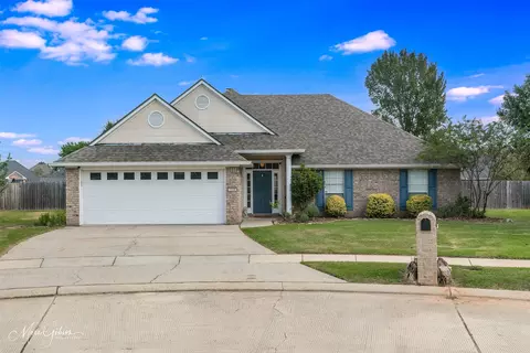 2508 Cole Cir, Bossier City, LA 71111