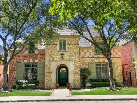 5731 Portsmouth Ln, Dallas, TX 75252